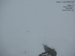 Luční bouda, pramen Bílého Labe