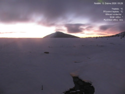 Luční bouda, pramen Bílého Labe