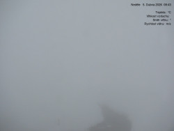 Luční bouda, pramen Bílého Labe