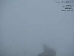 Luční bouda, pramen Bílého Labe