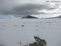 Luční bouda, pramen Bílého Labe