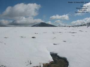 Luční bouda - Luční bouda, pramen Bílého Labe - 8.4.2026 v 10:45 Luční bouda - Luční bouda, pramen Bílého Labe - 8.4.2026 v 10:45