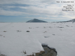 Luční bouda, pramen Bílého Labe