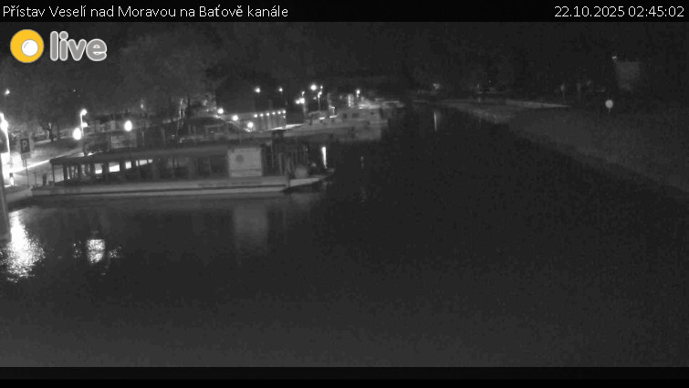 Baťův kanál - Přístav Veselí nad Moravou na Baťově kanále - 22.10.2025 v 02:45 Baťův kanál - Přístav Veselí nad Moravou na Baťově kanále - 22.10.2025 v 02:45