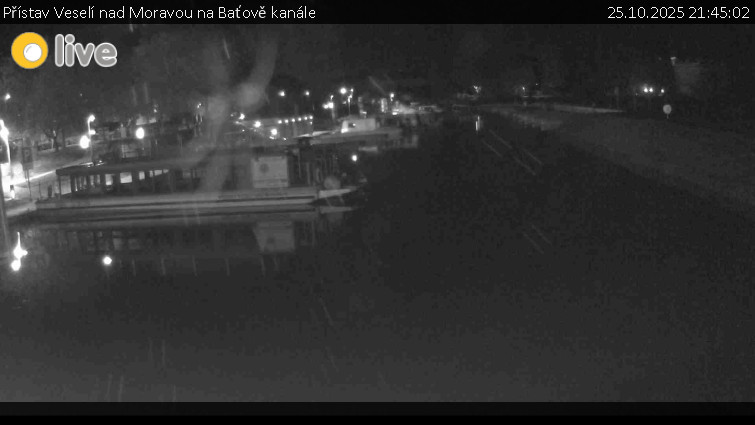 Baťův kanál - Přístav Veselí nad Moravou na Baťově kanále - 25.10.2025 v 21:45 Baťův kanál - Přístav Veselí nad Moravou na Baťově kanále - 25.10.2025 v 21:45