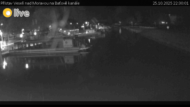 Baťův kanál - Přístav Veselí nad Moravou na Baťově kanále - 25.10.2025 v 22:30 Baťův kanál - Přístav Veselí nad Moravou na Baťově kanále - 25.10.2025 v 22:30