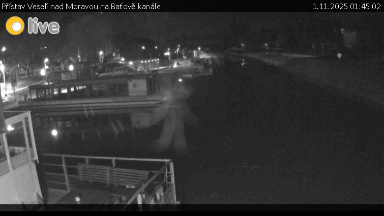 Baťův kanál - Přístav Veselí nad Moravou na Baťově kanále - 1.11.2025 v 01:45 Baťův kanál - Přístav Veselí nad Moravou na Baťově kanále - 1.11.2025 v 01:45