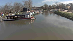 Přístav Veselí nad Moravou na Baťově kanále