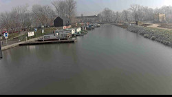 Přístav Veselí nad Moravou na Baťově kanále