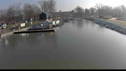 Přístav Veselí nad Moravou na Baťově kanále