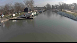 Přístav Veselí nad Moravou na Baťově kanále