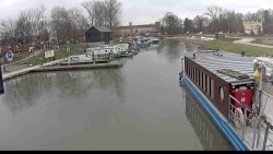 Přístav Veselí nad Moravou na Baťově kanále