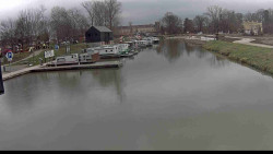 Přístav Veselí nad Moravou na Baťově kanále