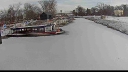 Přístav Veselí nad Moravou na Baťově kanále