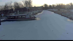 Přístav Veselí nad Moravou na Baťově kanále