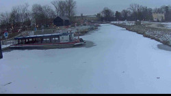 Přístav Veselí nad Moravou na Baťově kanále