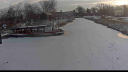 Přístav Veselí nad Moravou na Baťově kanále