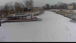 Přístav Veselí nad Moravou na Baťově kanále