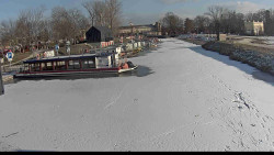 Přístav Veselí nad Moravou na Baťově kanále