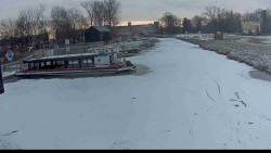 Přístav Veselí nad Moravou na Baťově kanále