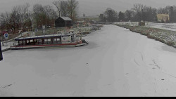 Přístav Veselí nad Moravou na Baťově kanále