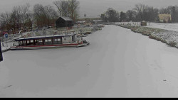 Přístav Veselí nad Moravou na Baťově kanále