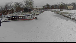 Přístav Veselí nad Moravou na Baťově kanále