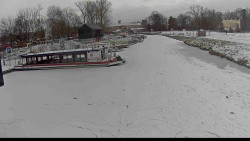 Přístav Veselí nad Moravou na Baťově kanále