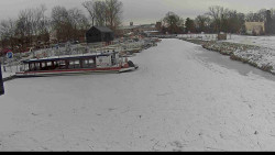 Přístav Veselí nad Moravou na Baťově kanále