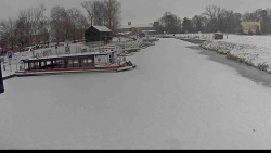 Přístav Veselí nad Moravou na Baťově kanále