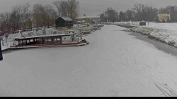 Přístav Veselí nad Moravou na Baťově kanále