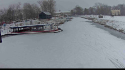 Přístav Veselí nad Moravou na Baťově kanále