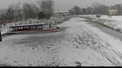 Přístav Veselí nad Moravou na Baťově kanále