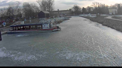 Přístav Veselí nad Moravou na Baťově kanále