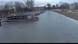 Přístav Veselí nad Moravou na Baťově kanále