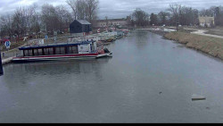 Přístav Veselí nad Moravou na Baťově kanále