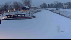 Přístav Veselí nad Moravou na Baťově kanále