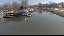 Přístav Veselí nad Moravou na Baťově kanále