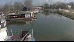 Přístav Veselí nad Moravou na Baťově kanále