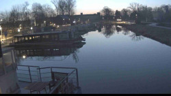 Přístav Veselí nad Moravou na Baťově kanále