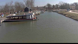 Přístav Veselí nad Moravou na Baťově kanále