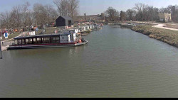 Přístav Veselí nad Moravou na Baťově kanále