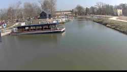 Přístav Veselí nad Moravou na Baťově kanále