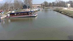 Přístav Veselí nad Moravou na Baťově kanále