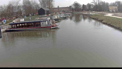 Přístav Veselí nad Moravou na Baťově kanále