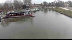 Přístav Veselí nad Moravou na Baťově kanále