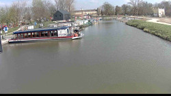 Přístav Veselí nad Moravou na Baťově kanále