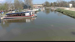 Přístav Veselí nad Moravou na Baťově kanále