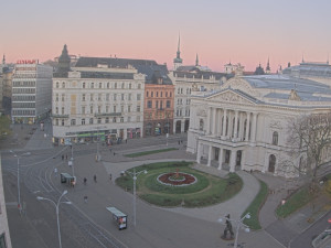 Město Brno - Malinovského náměstí - 4.11.2025 v 06:45 Město Brno - Malinovského náměstí - 4.11.2025 v 06:45