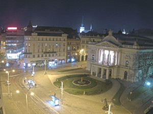 Město Brno - Malinovského náměstí - 4.11.2025 v 22:00 Město Brno - Malinovského náměstí - 4.11.2025 v 22:00